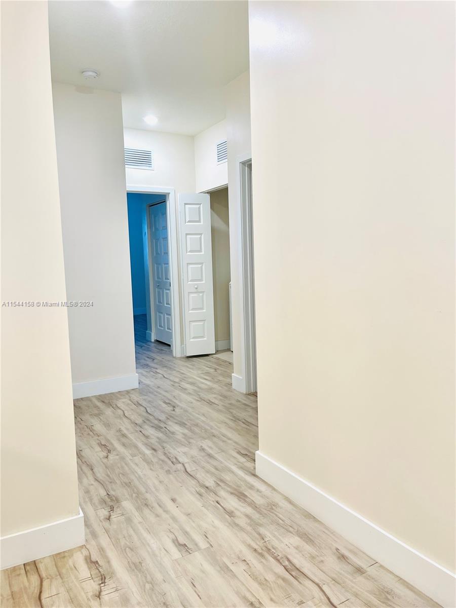 DUNNWOODY LAKE - Residential Lease