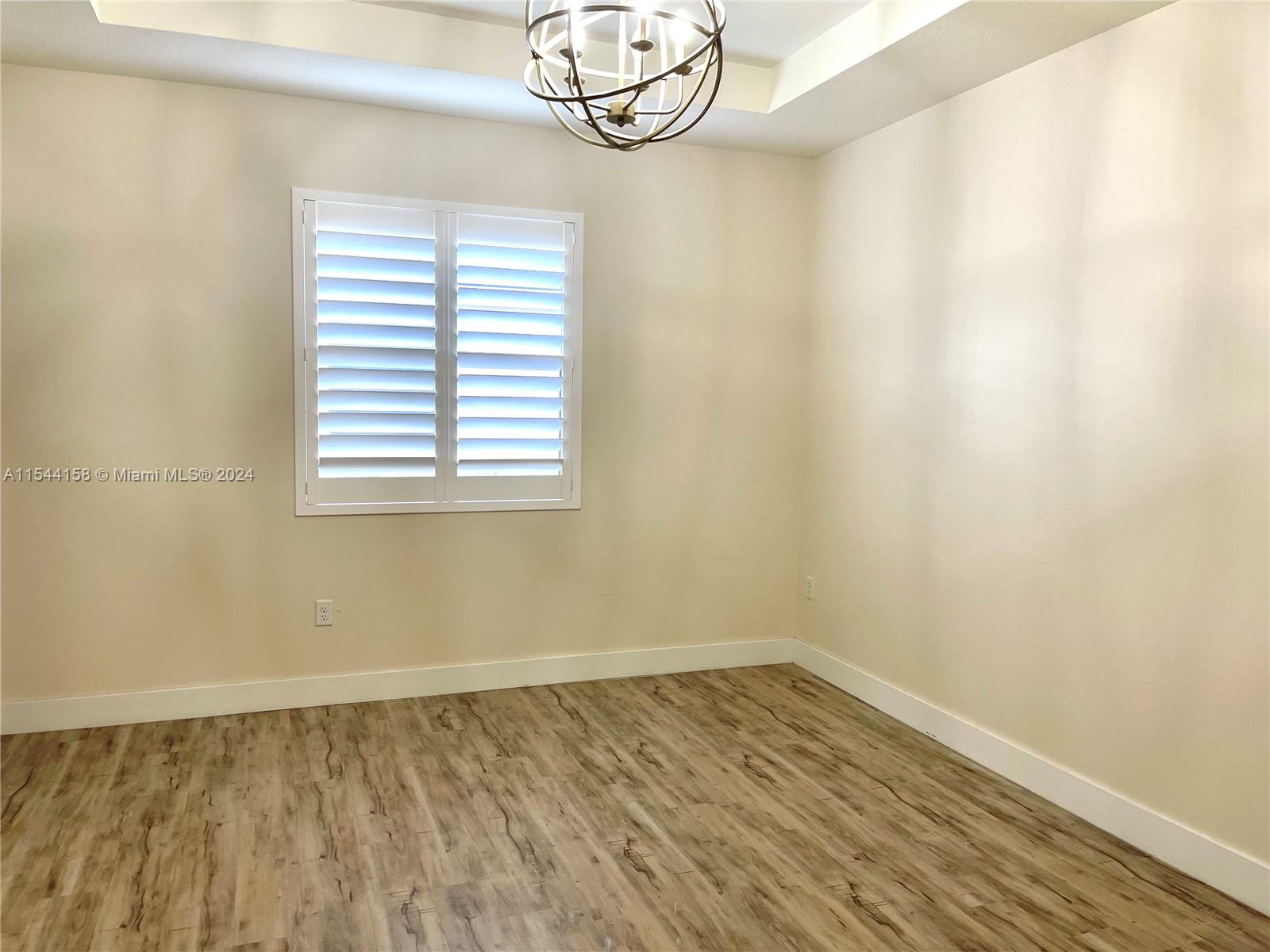 DUNNWOODY LAKE - Residential Lease