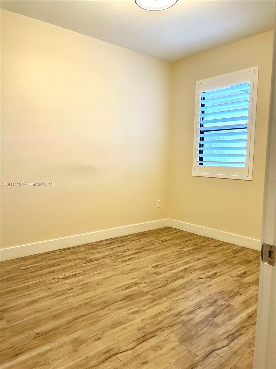 DUNNWOODY LAKE - Residential Lease