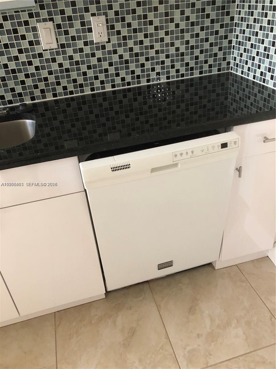 PINEBROOKE CONDO N - Residential