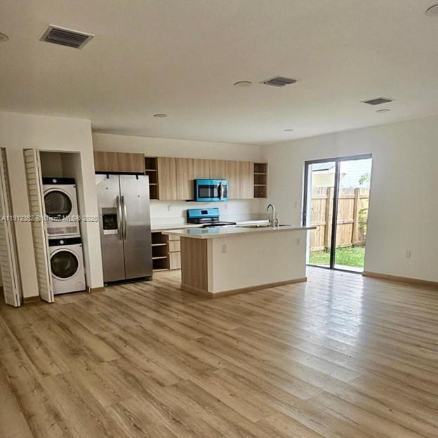 GREEN PARK SUB - Residential