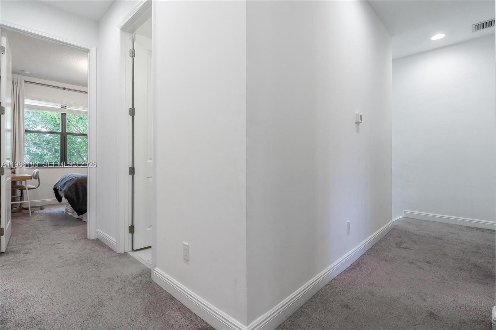 CT INDUSTRIAL PLAT - Residential Lease