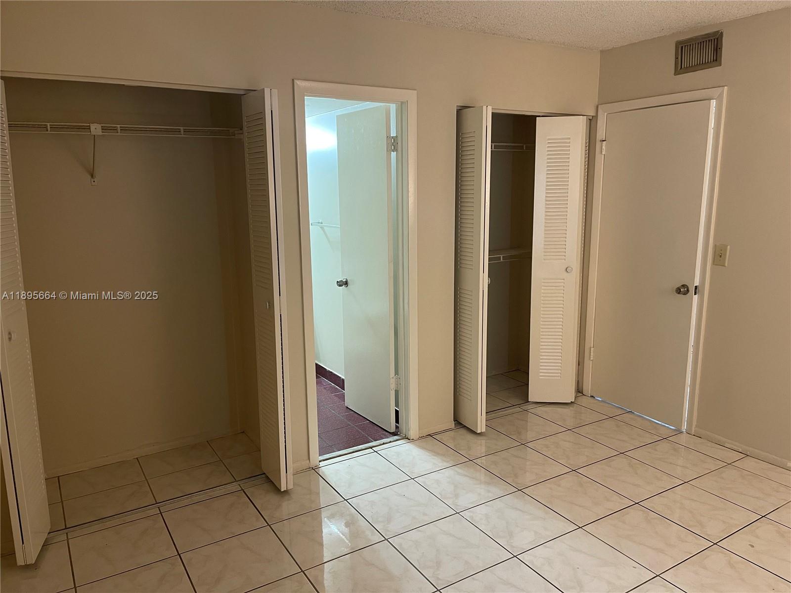ORANGE TREE OF CORAL SPRI - Residential Lease