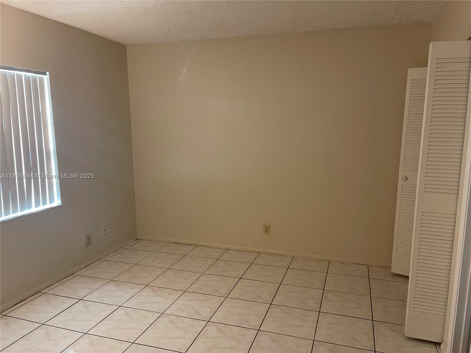 ORANGE TREE OF CORAL SPRI - Residential Lease