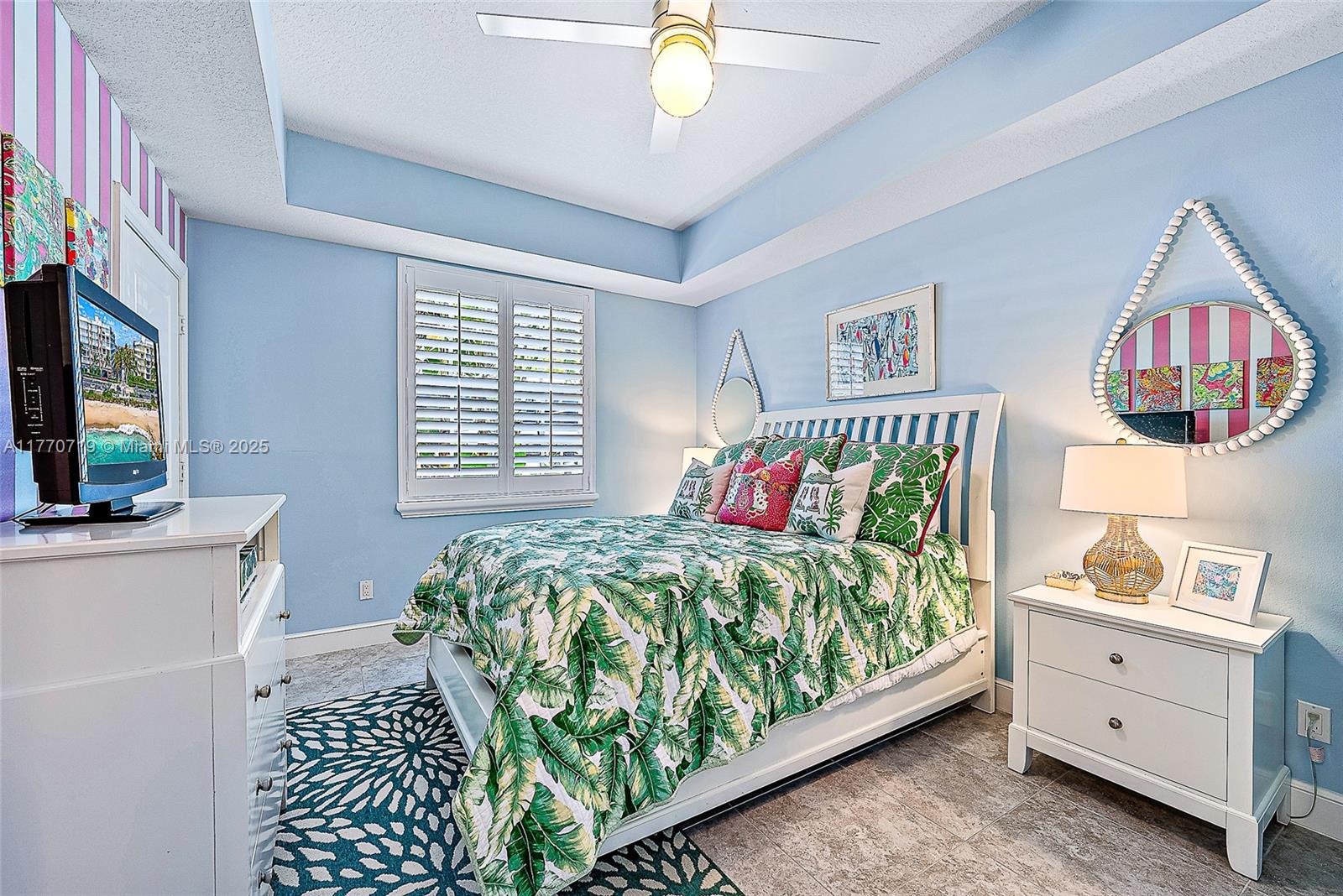 Bay Colony - Residential