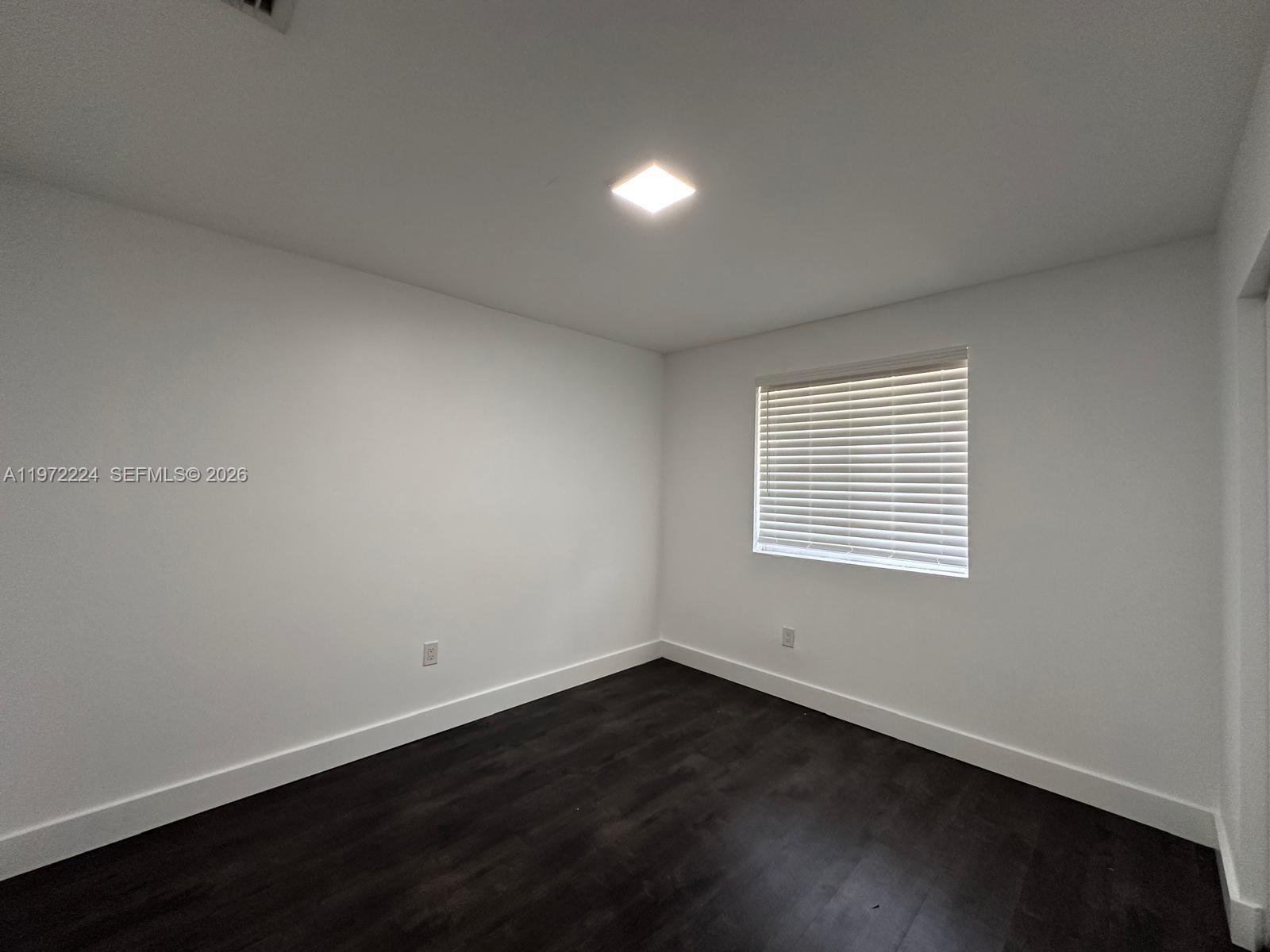 PYTHIAS PARK - Residential Lease