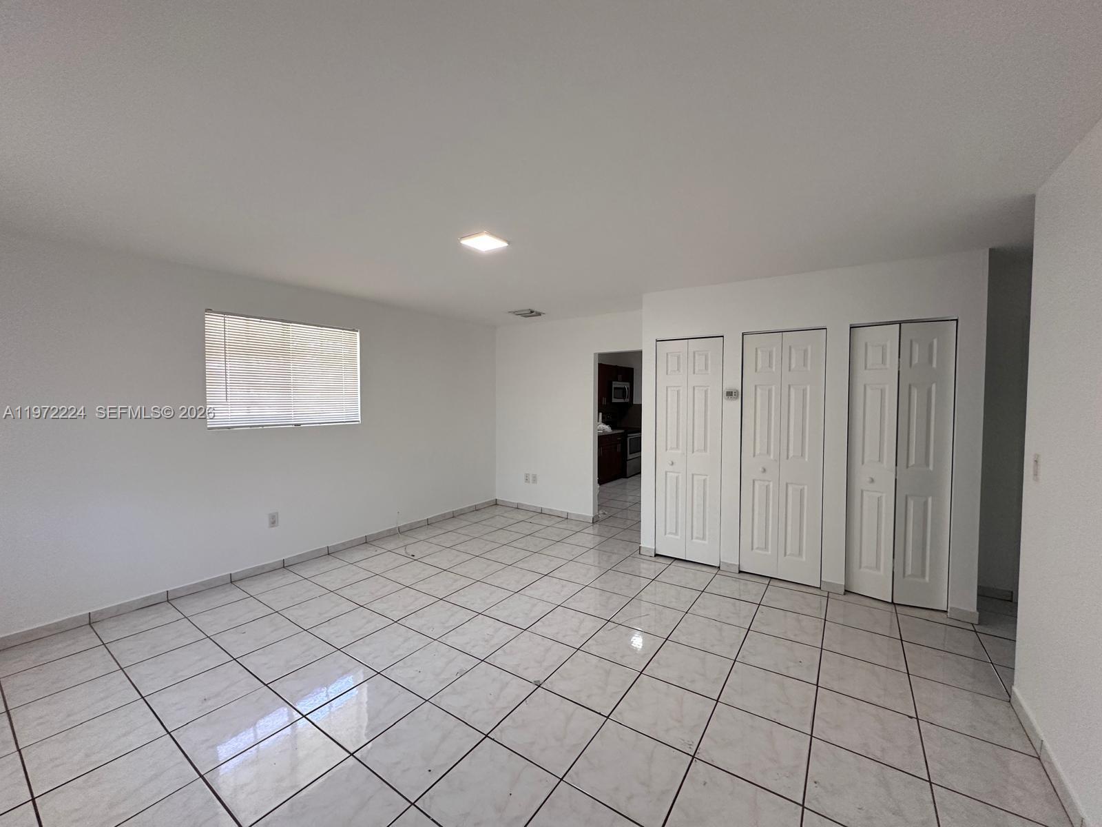 PYTHIAS PARK - Residential Lease