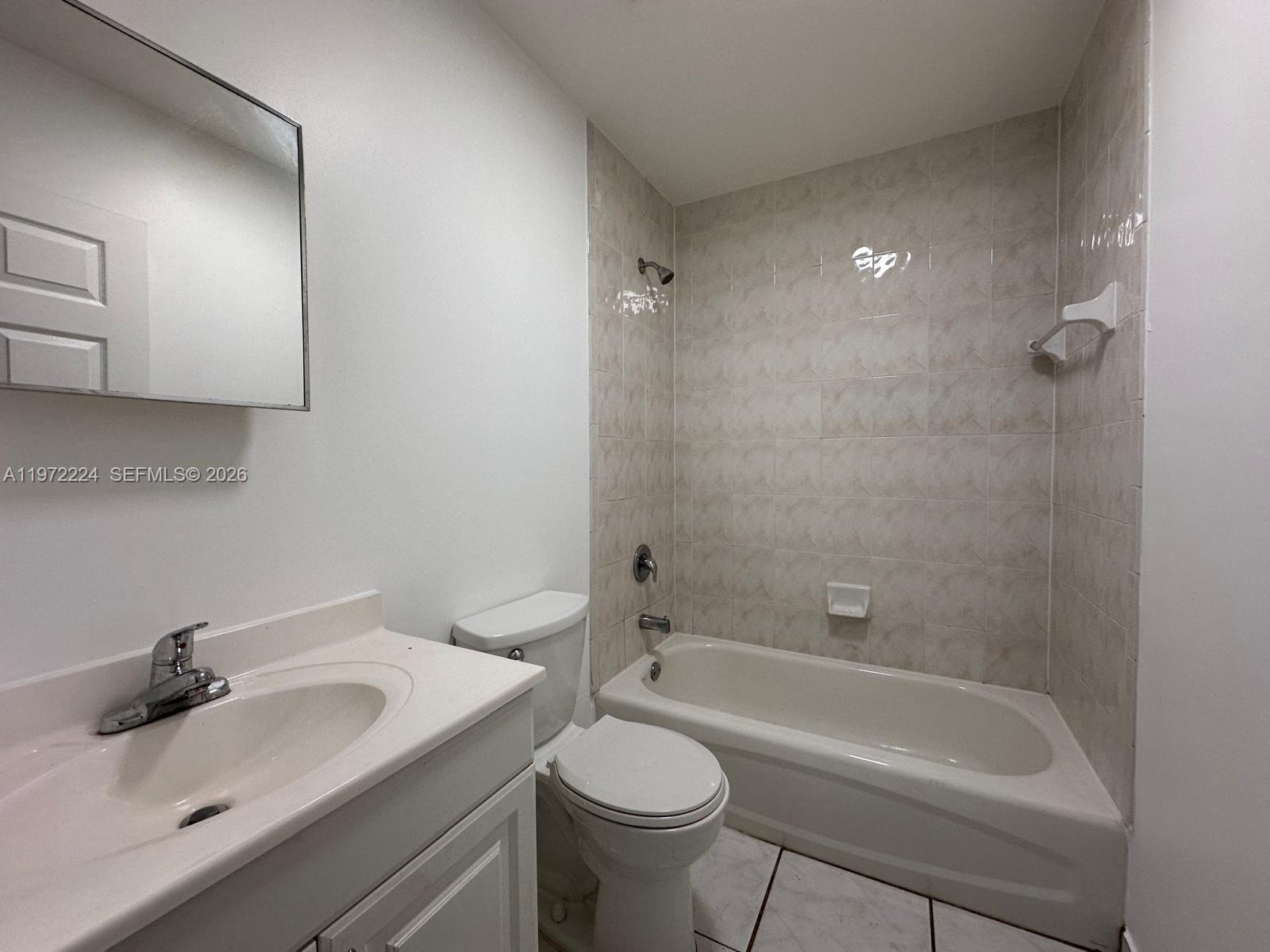 PYTHIAS PARK - Residential Lease