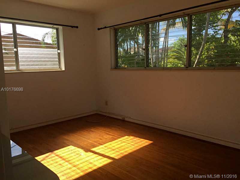 CORAL VILLAS REV - Residential