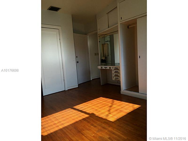 CORAL VILLAS REV - Residential