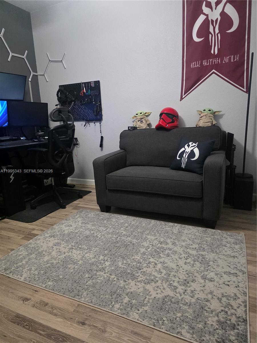 SILVER PALM EAST SEC TWO - Residential