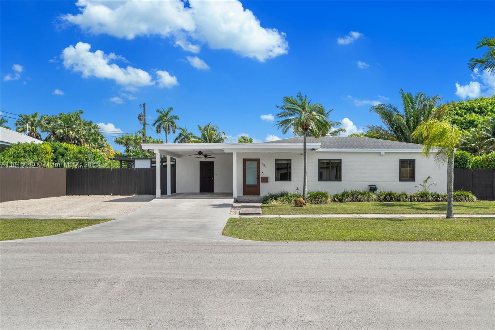 Rental Property at 441 Ne 14th St, Homestead, Miami-Dade County, Florida - Bedrooms: 3 
Bathrooms: 2  - $3,500 MO.