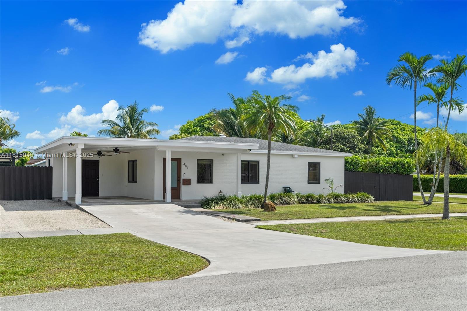 441 NE 14th St