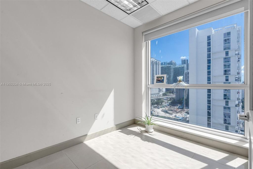 Photo of 175 SW 7th St #1212, Miami, FL 33130 (MLS # A11902334)
