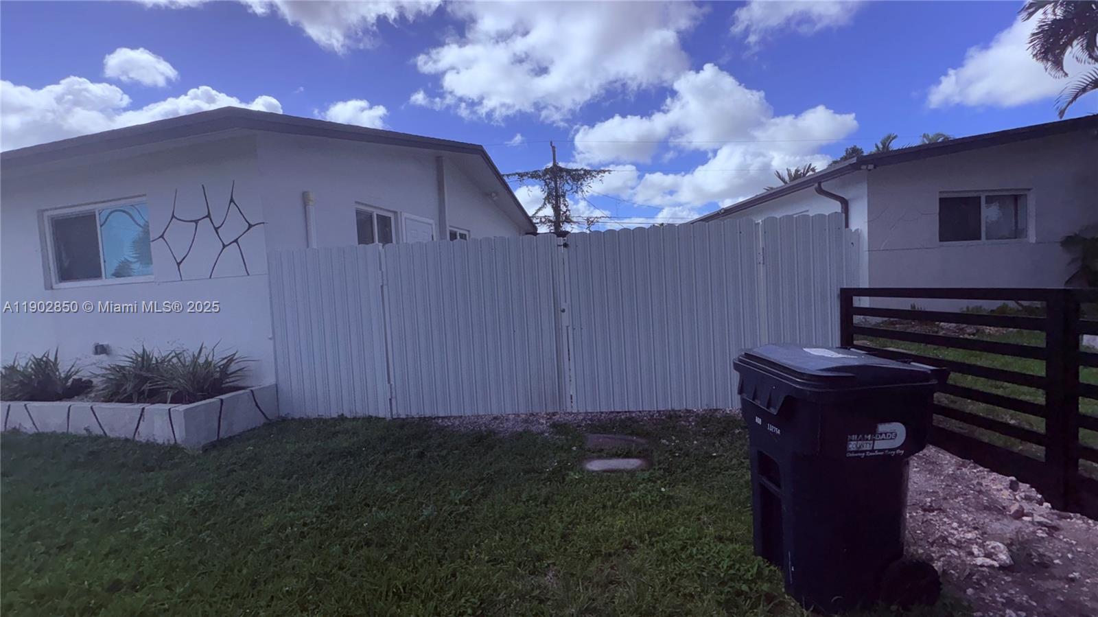 NEW SO MIAMI HEIGHTS SEC - Residential