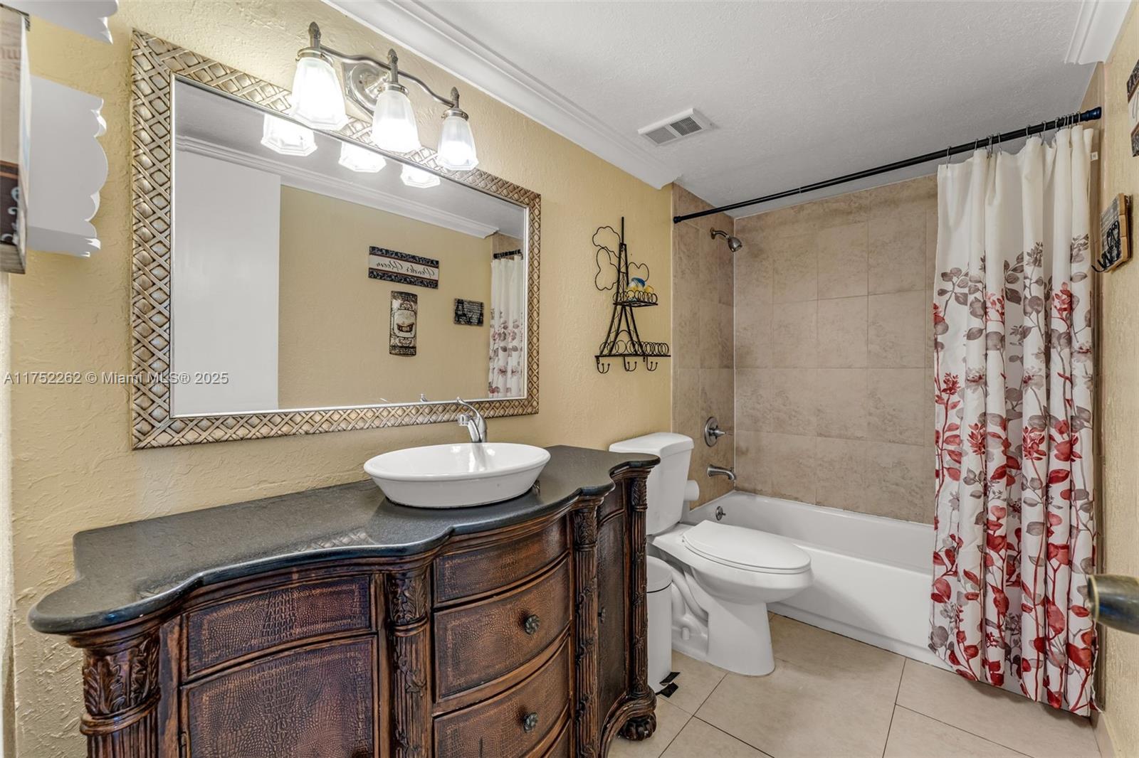 CUTLER LANDINGS REPLT - Residential