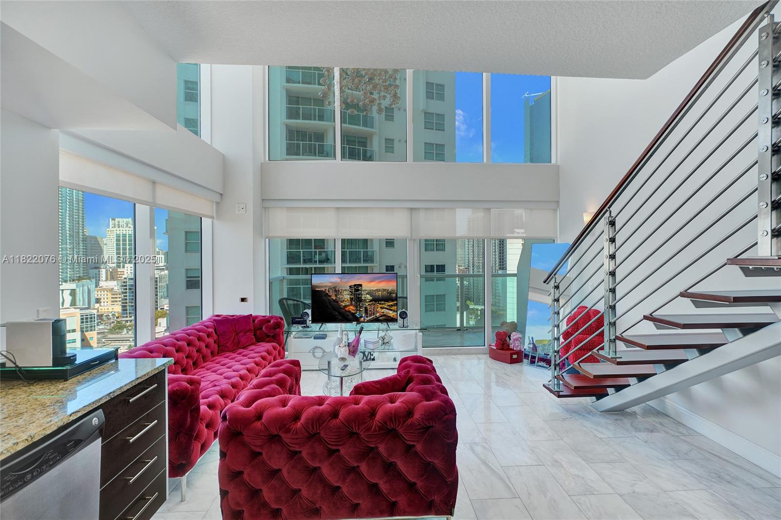 41 SE 5th St 1317