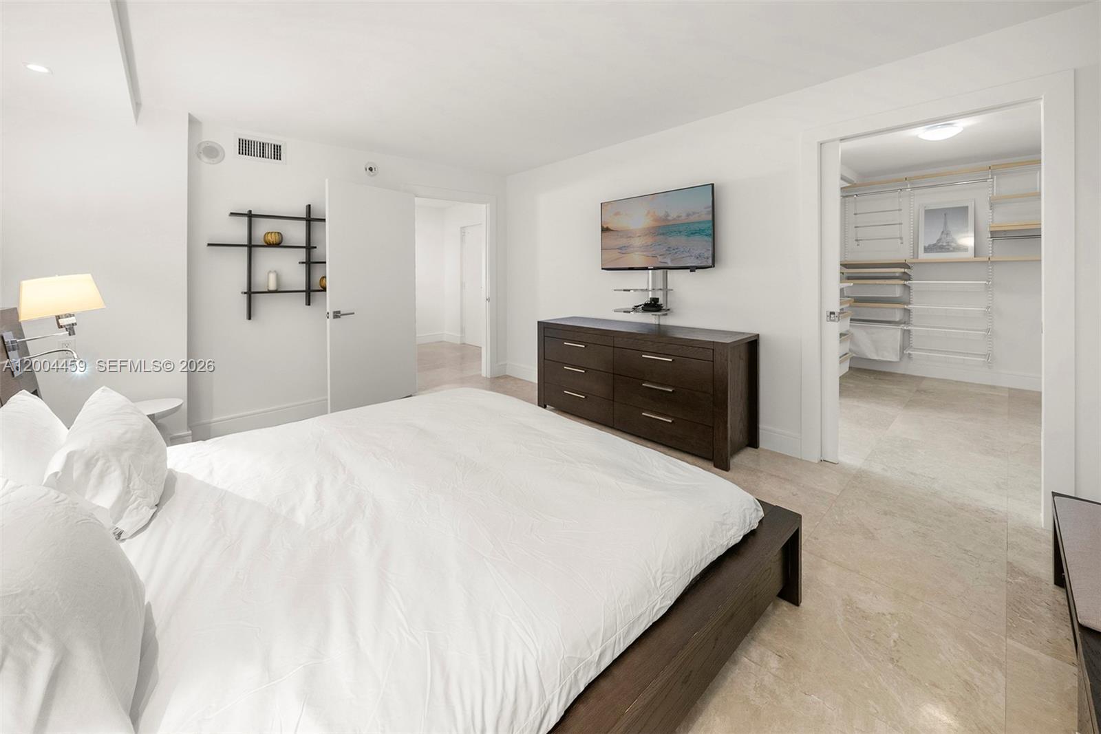 MAR-AZUL CONDO - Residential
