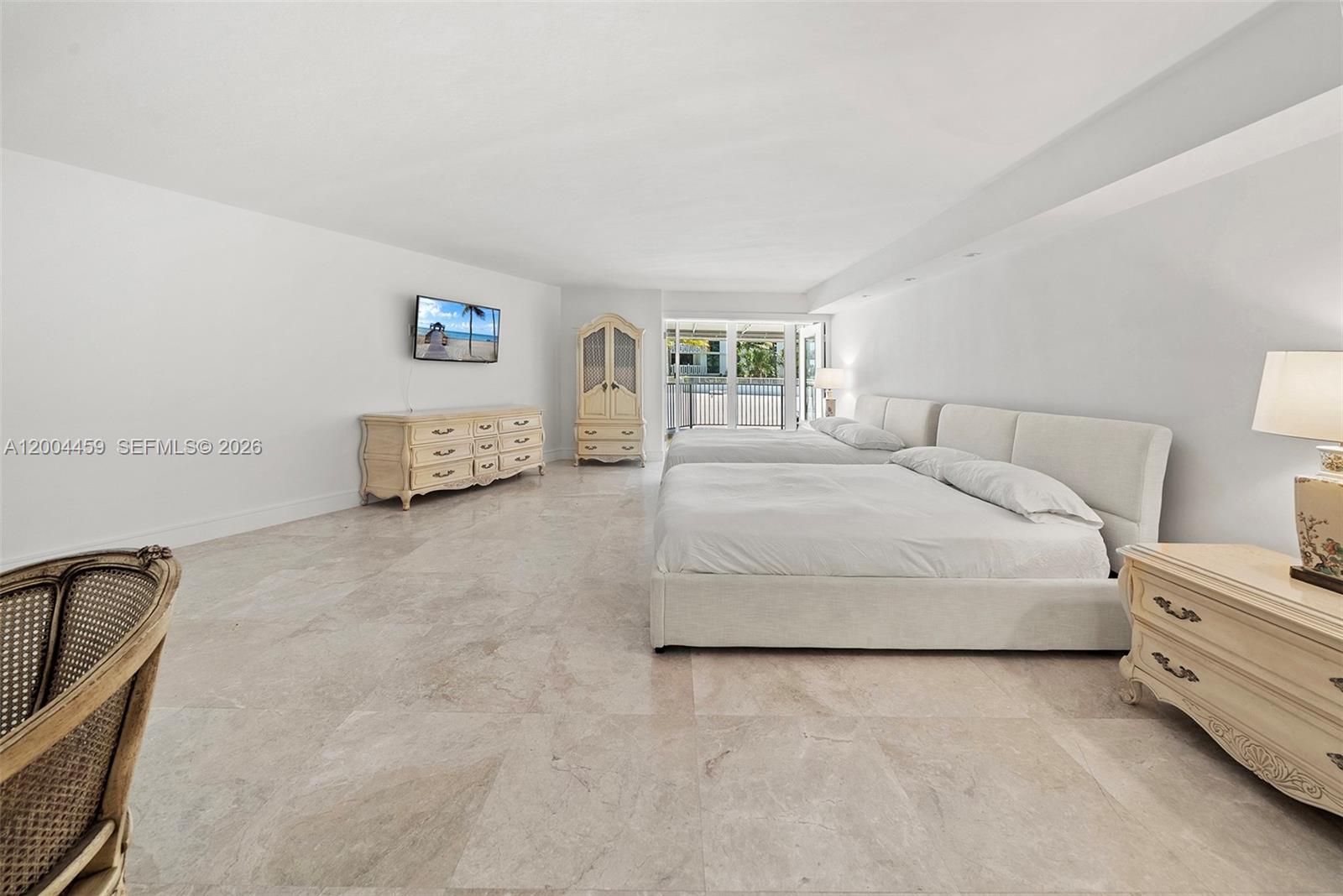 MAR-AZUL CONDO - Residential