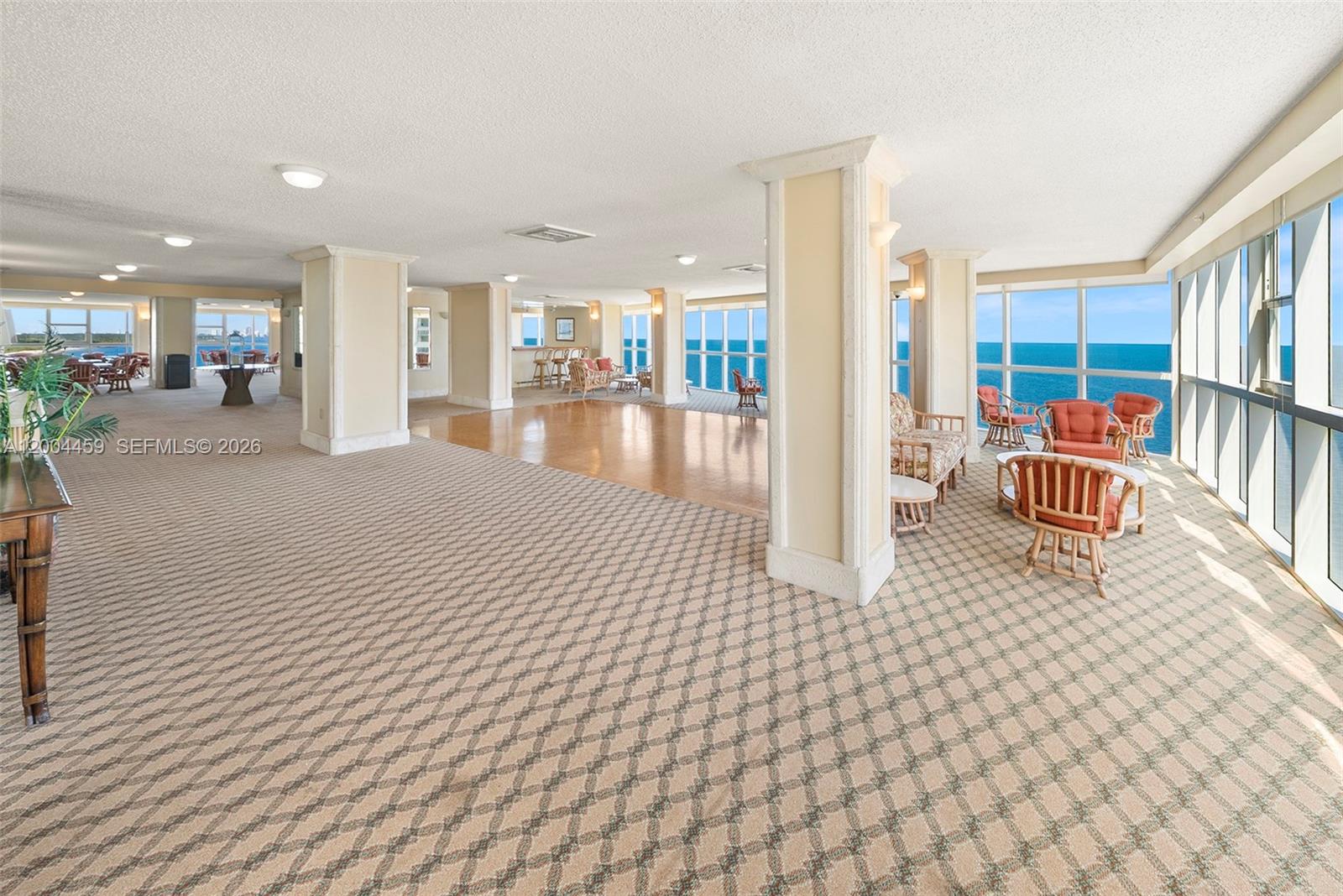 MAR-AZUL CONDO - Residential