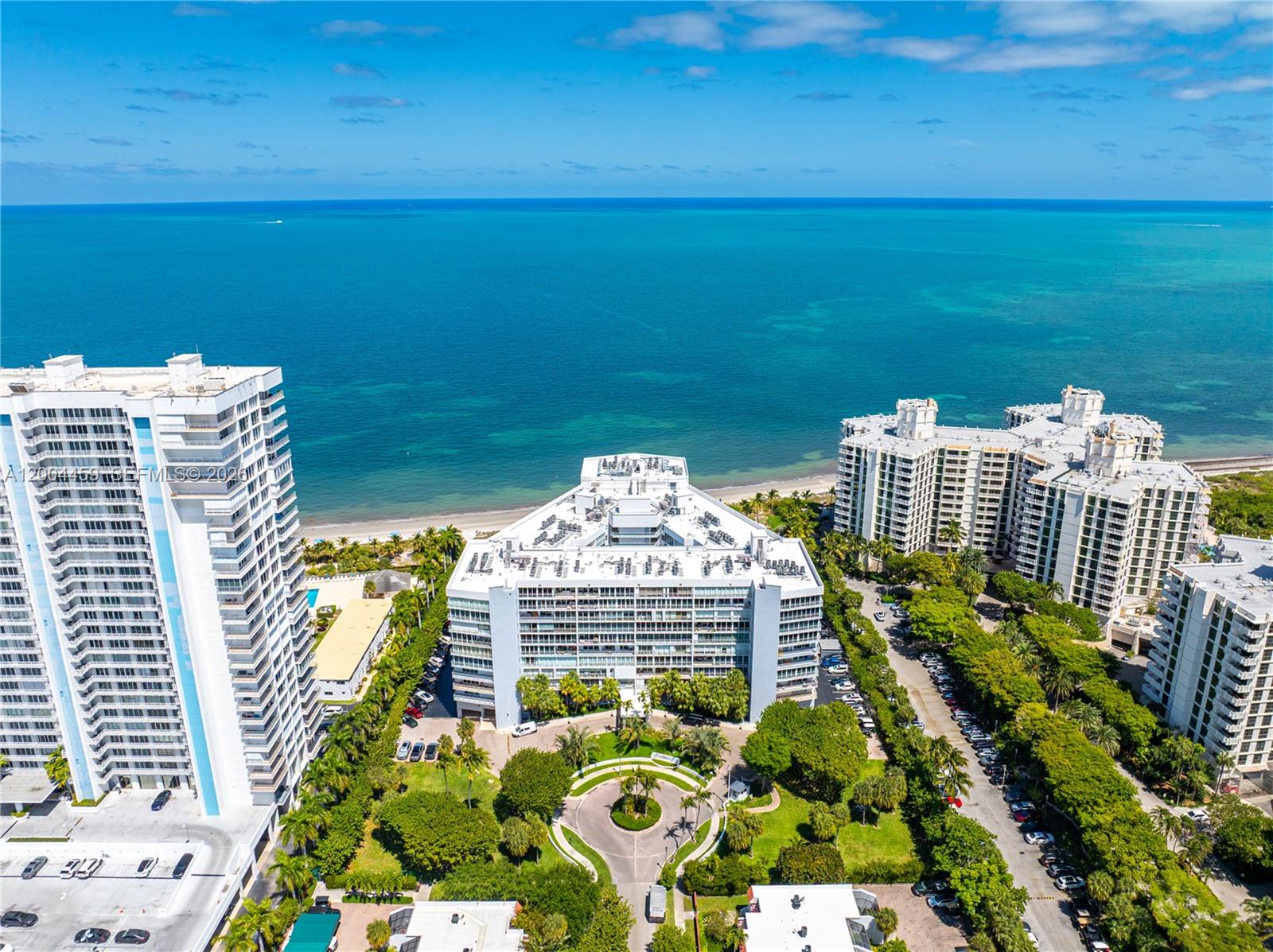 MAR-AZUL CONDO - Residential