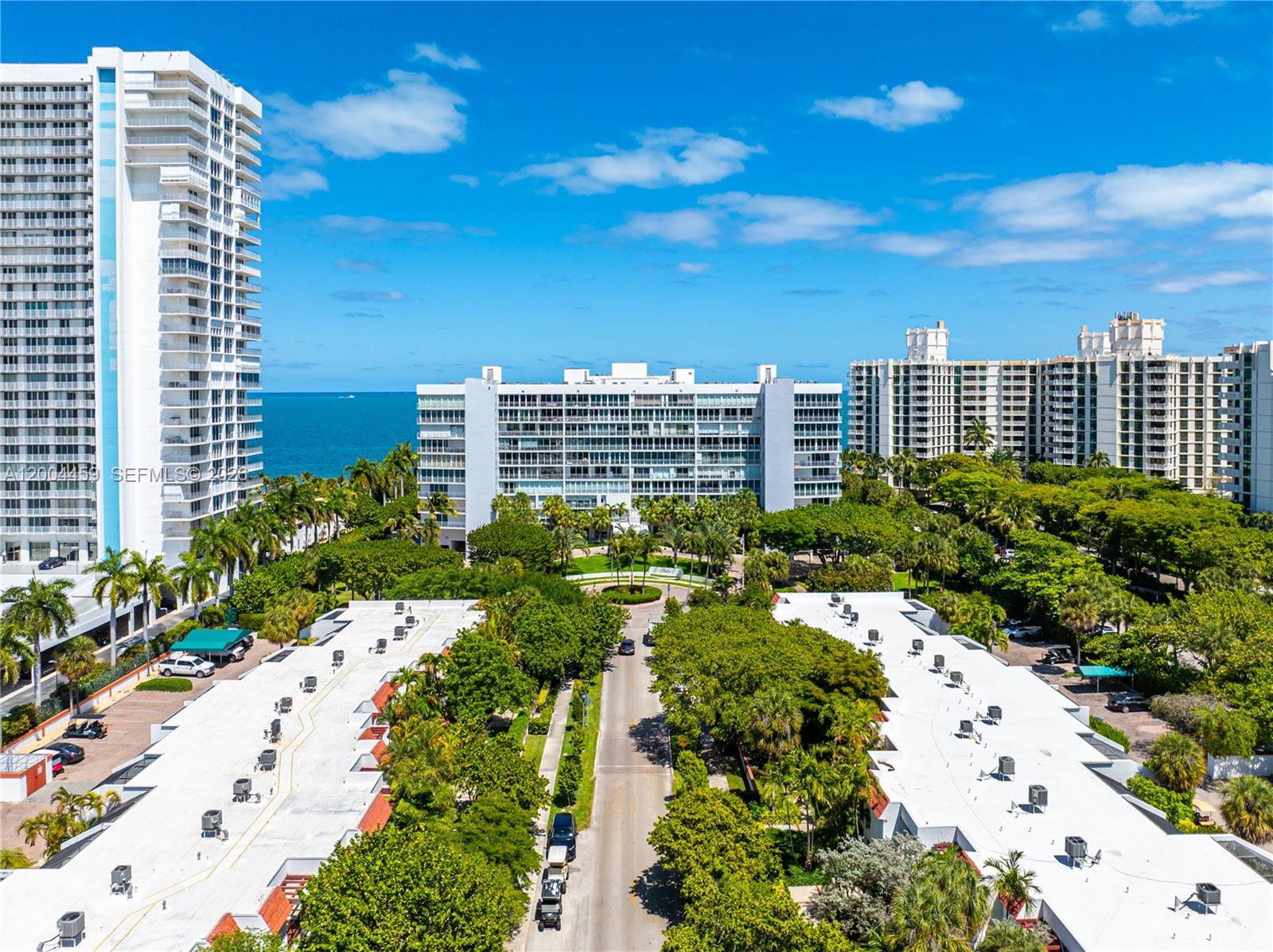MAR-AZUL CONDO - Residential