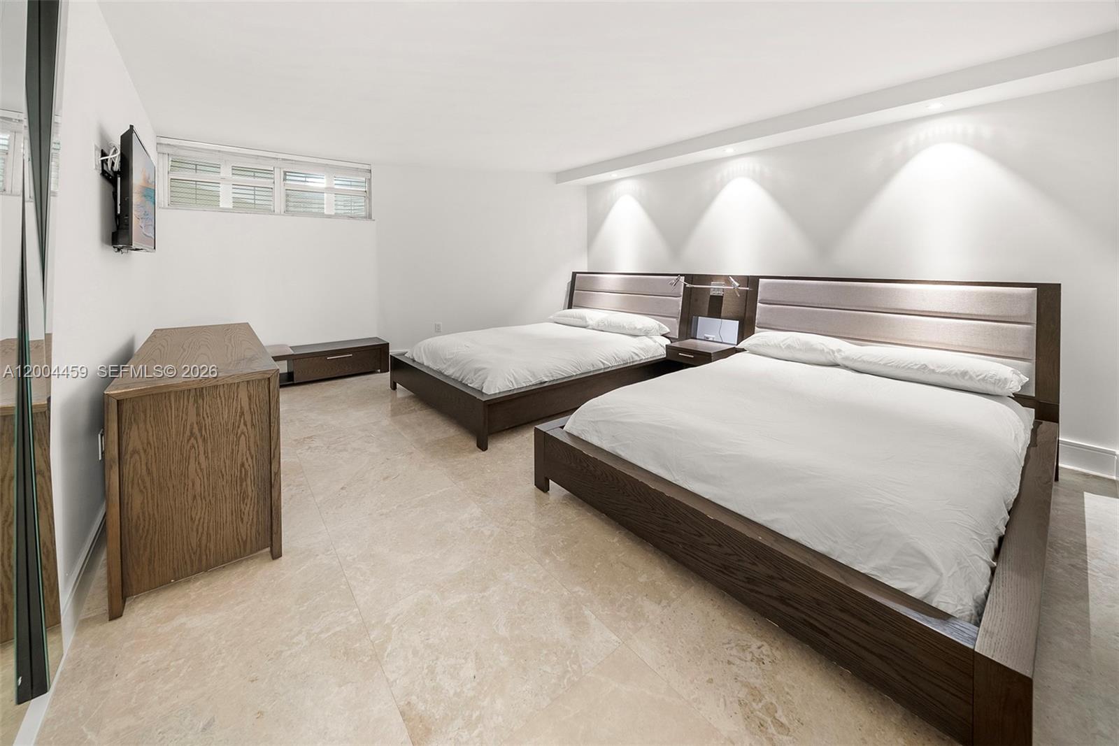 MAR-AZUL CONDO - Residential