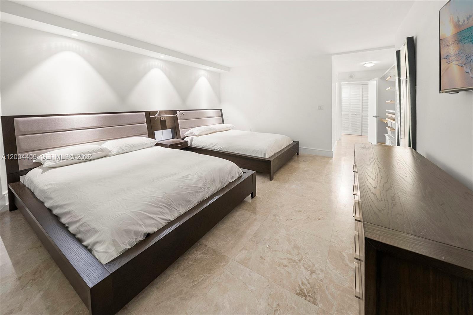 MAR-AZUL CONDO - Residential