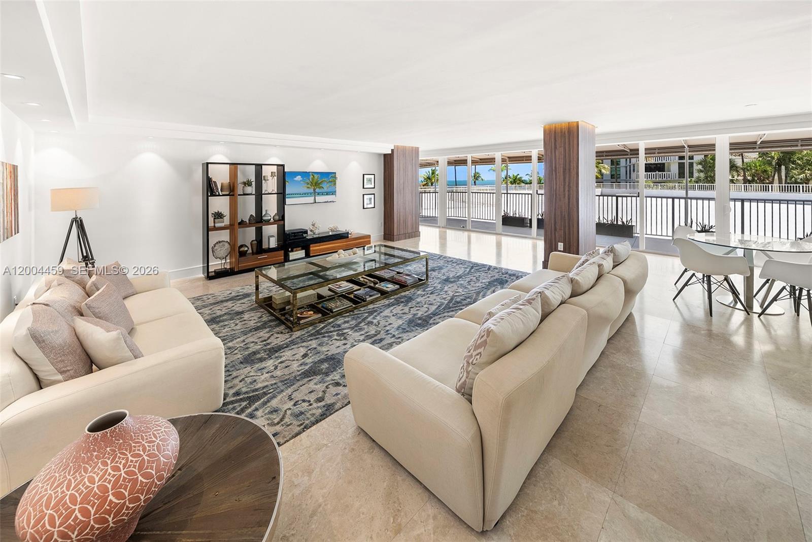 MAR-AZUL CONDO - Residential
