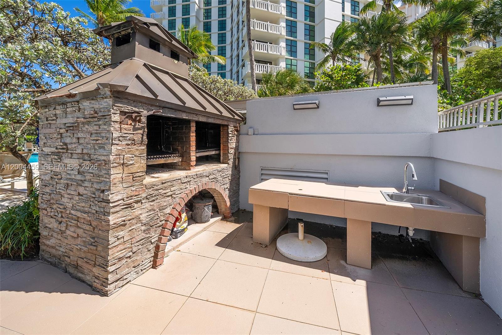 MAR-AZUL CONDO - Residential
