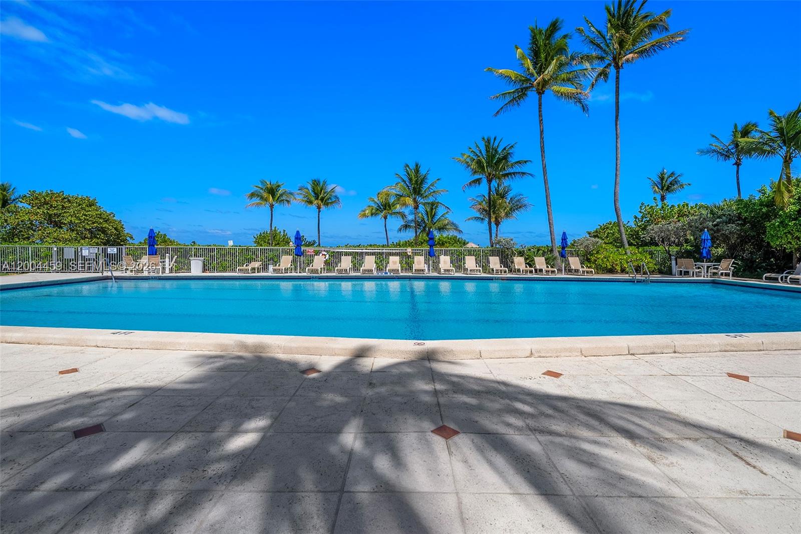 MAR-AZUL CONDO - Residential