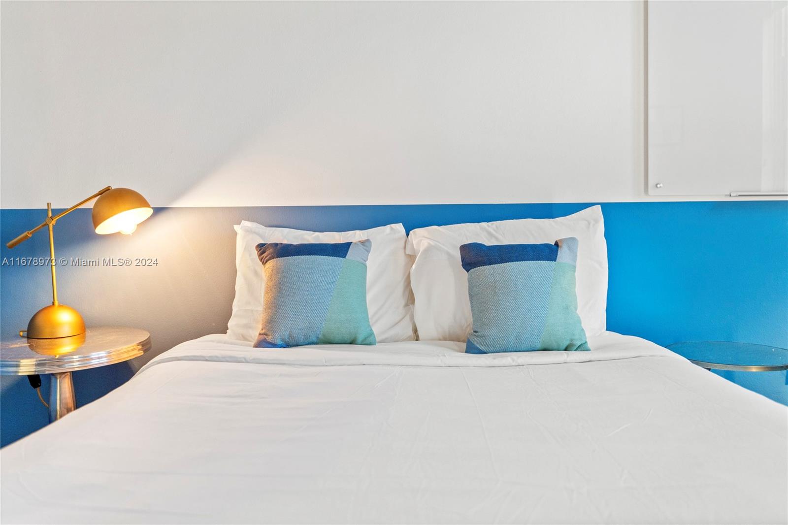 THE LOFT DOWNTOWN CONDO - Residential Lease