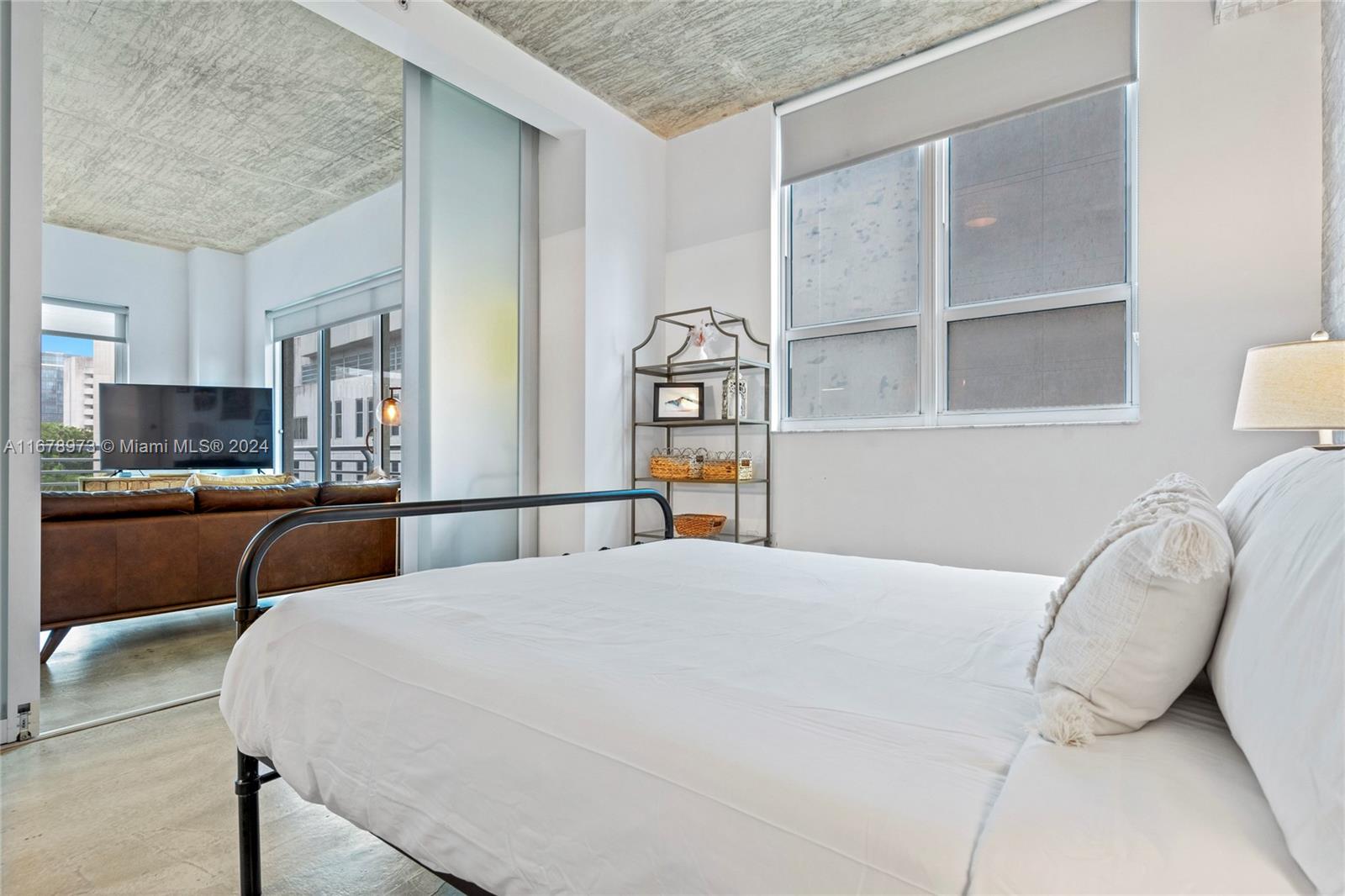 THE LOFT DOWNTOWN CONDO - Residential Lease