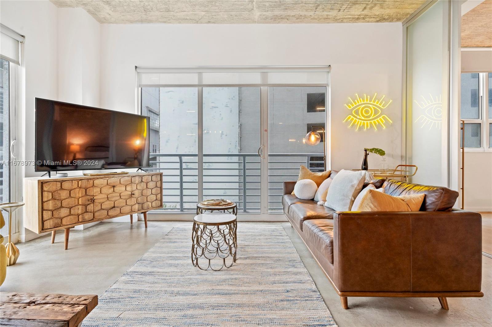 THE LOFT DOWNTOWN CONDO - Residential Lease