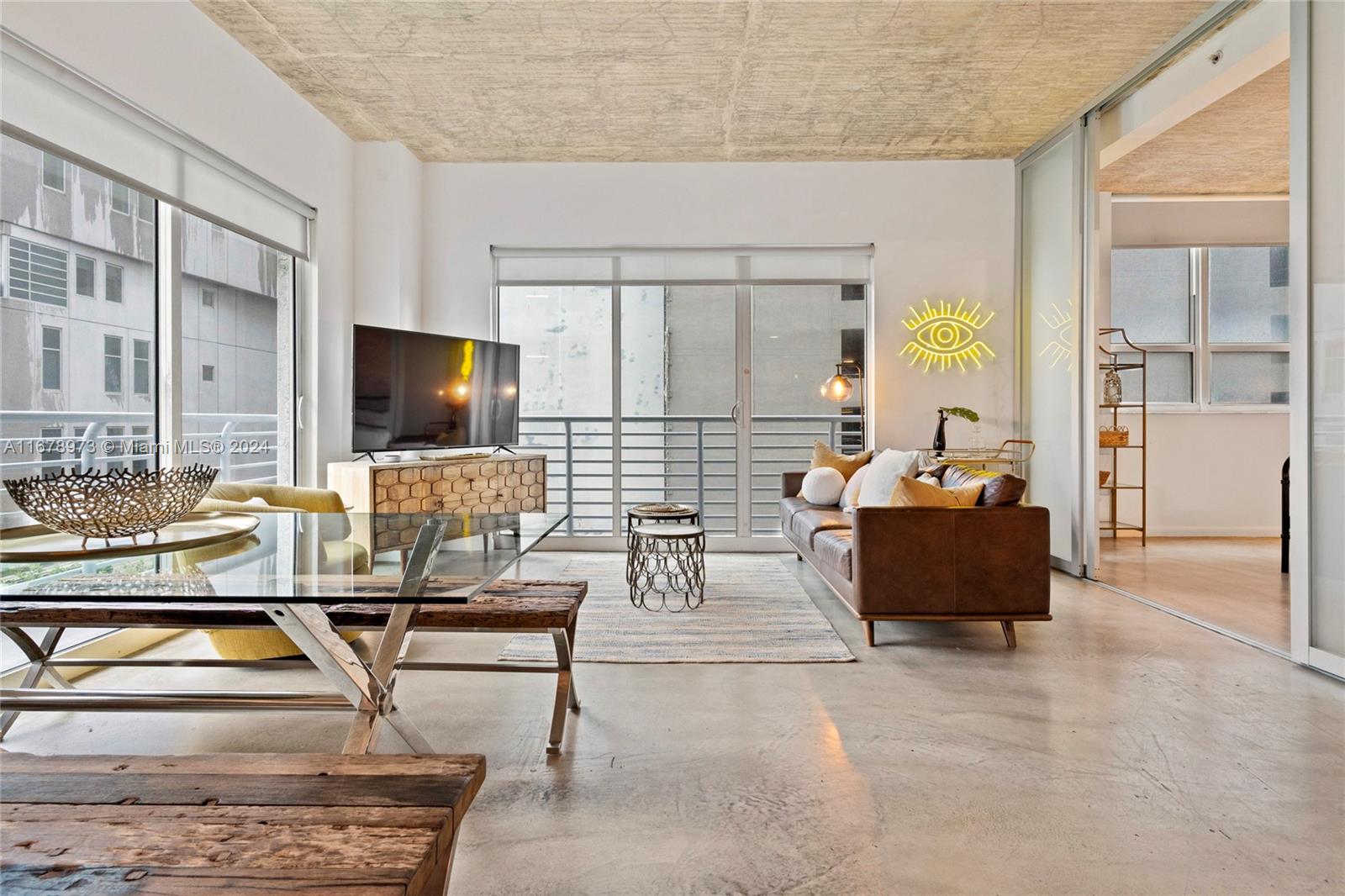 THE LOFT DOWNTOWN CONDO - Residential Lease