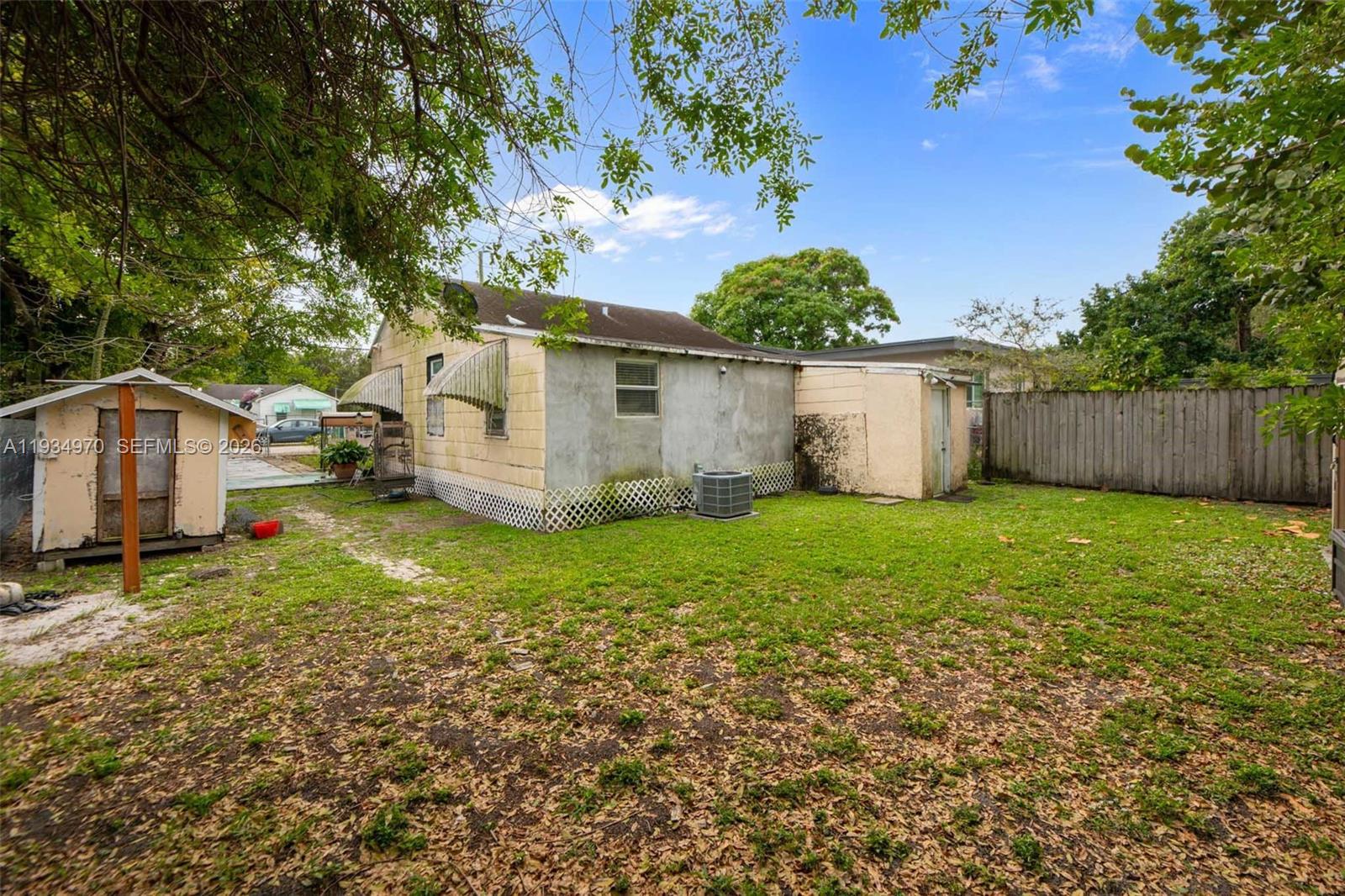 FLORAL PARK - Residential