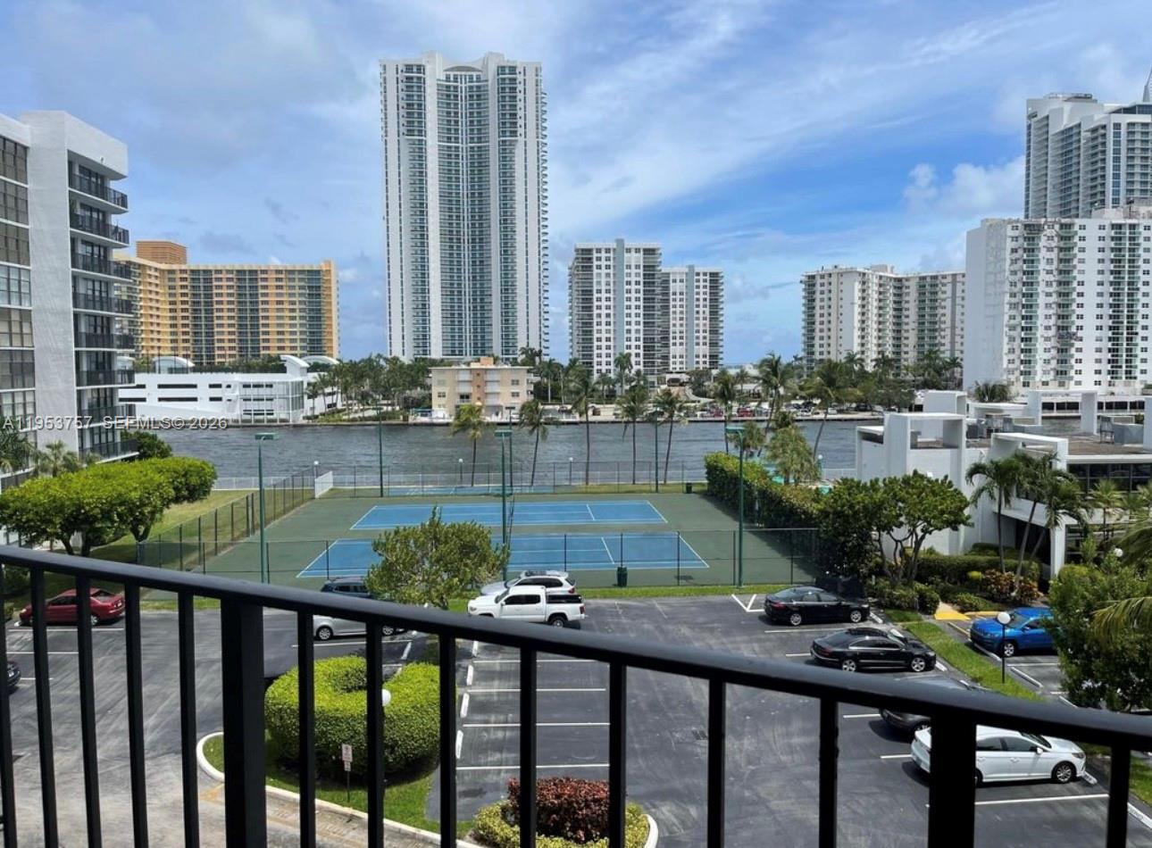 OCEANVIEW PARK CONDO - Residential