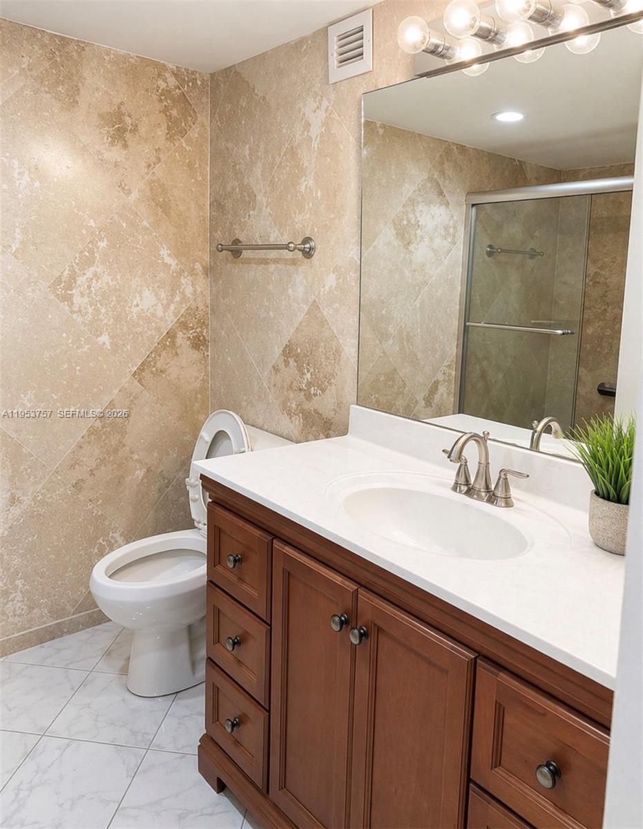 OCEANVIEW PARK CONDO - Residential