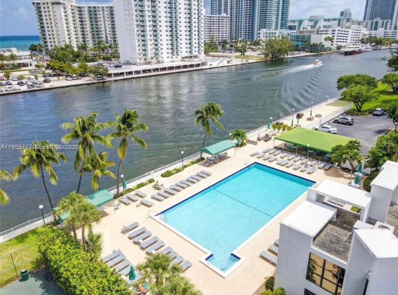 OCEANVIEW PARK CONDO - Residential