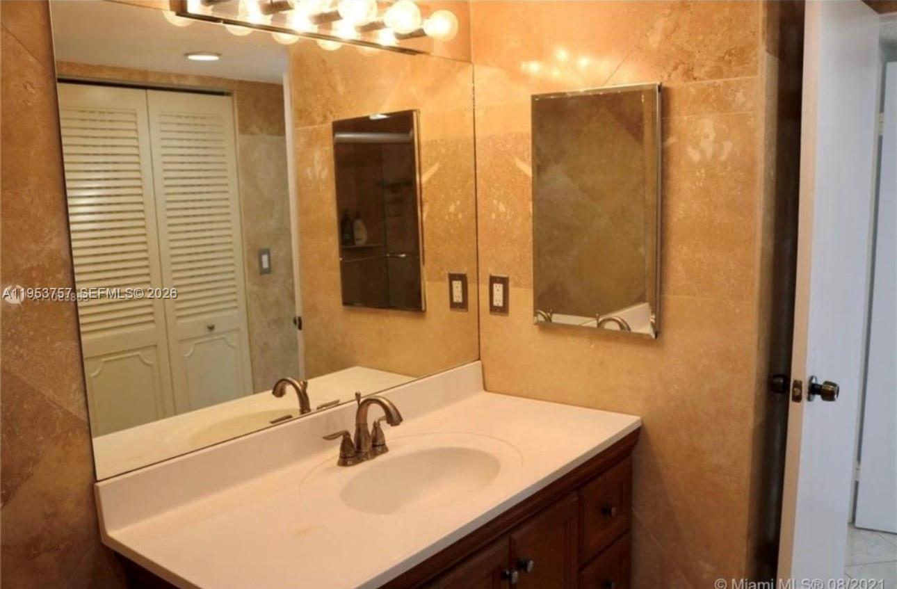 OCEANVIEW PARK CONDO - Residential