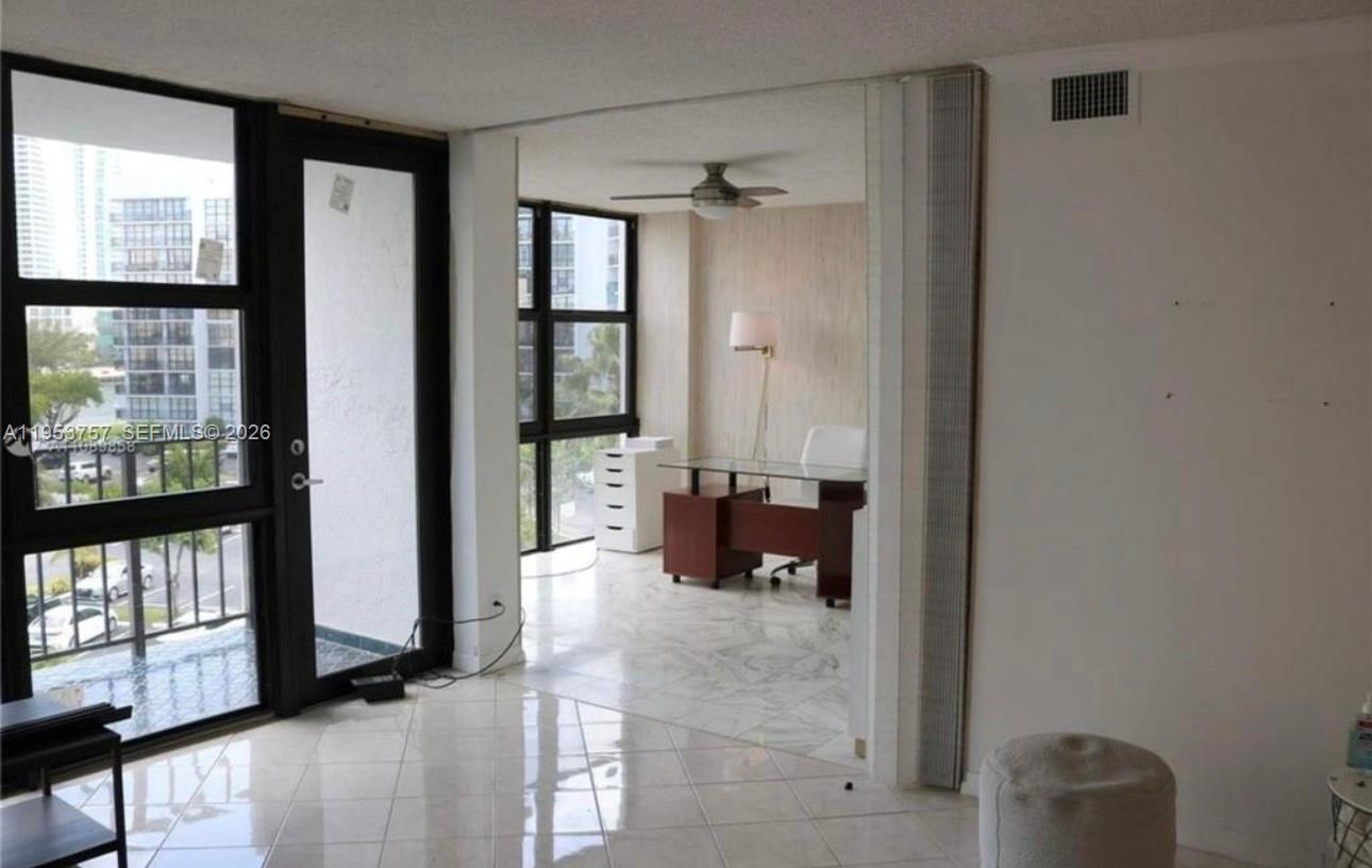 OCEANVIEW PARK CONDO - Residential