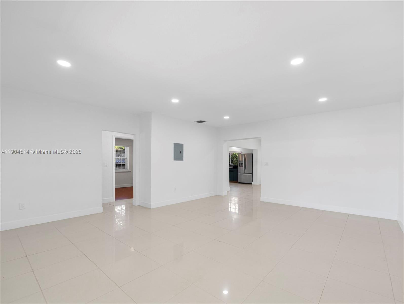 LYNNWOOD NO 2 - Residential Lease