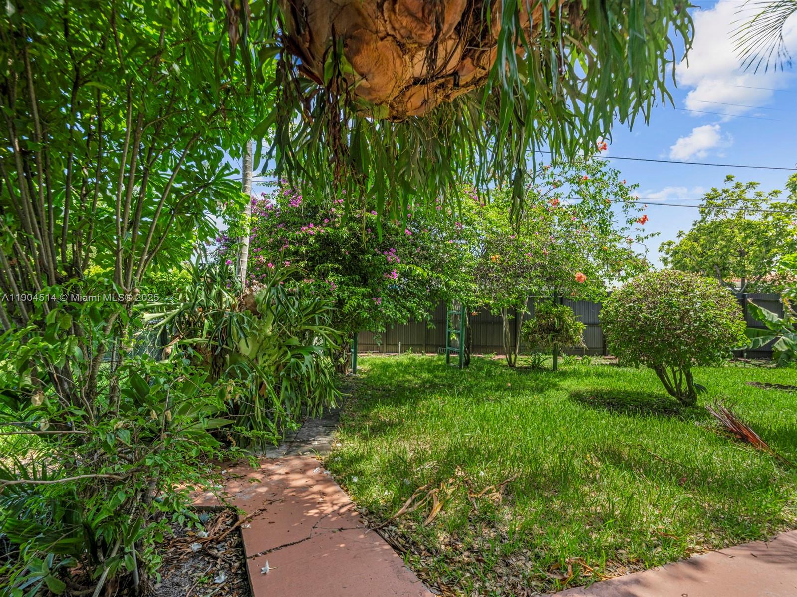 LYNNWOOD NO 2 - Residential Lease