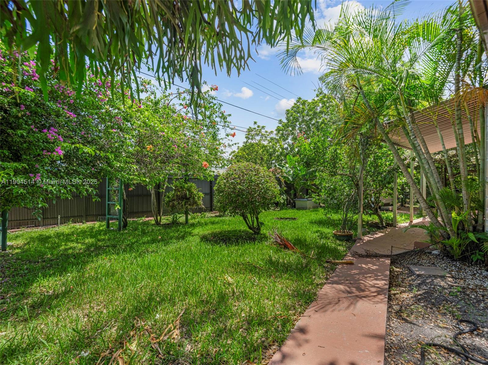 LYNNWOOD NO 2 - Residential Lease