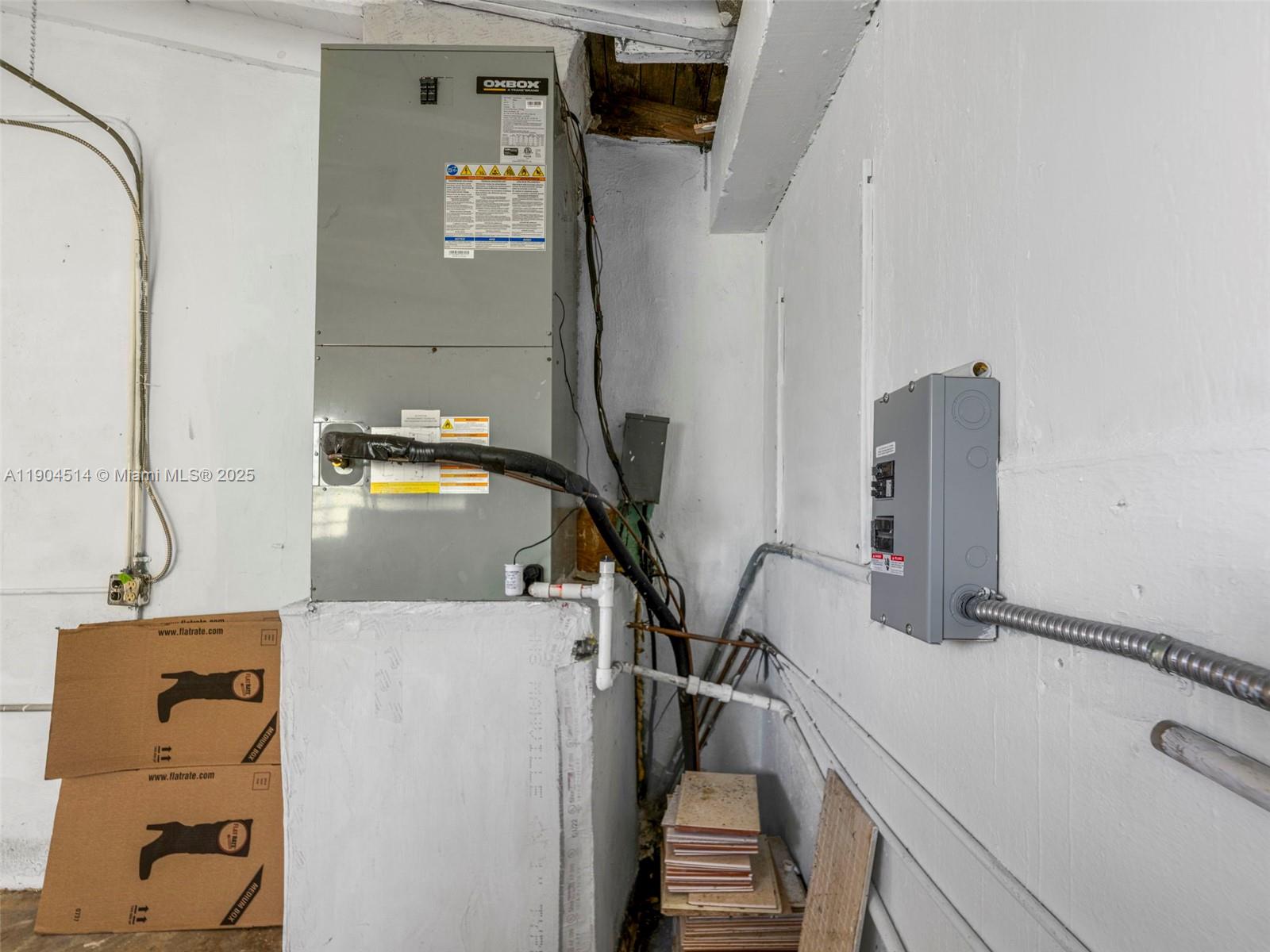 LYNNWOOD NO 2 - Residential Lease