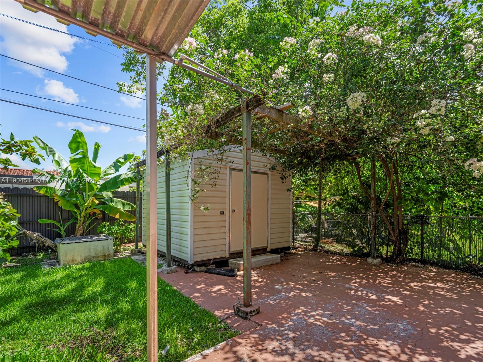 LYNNWOOD NO 2 - Residential Lease