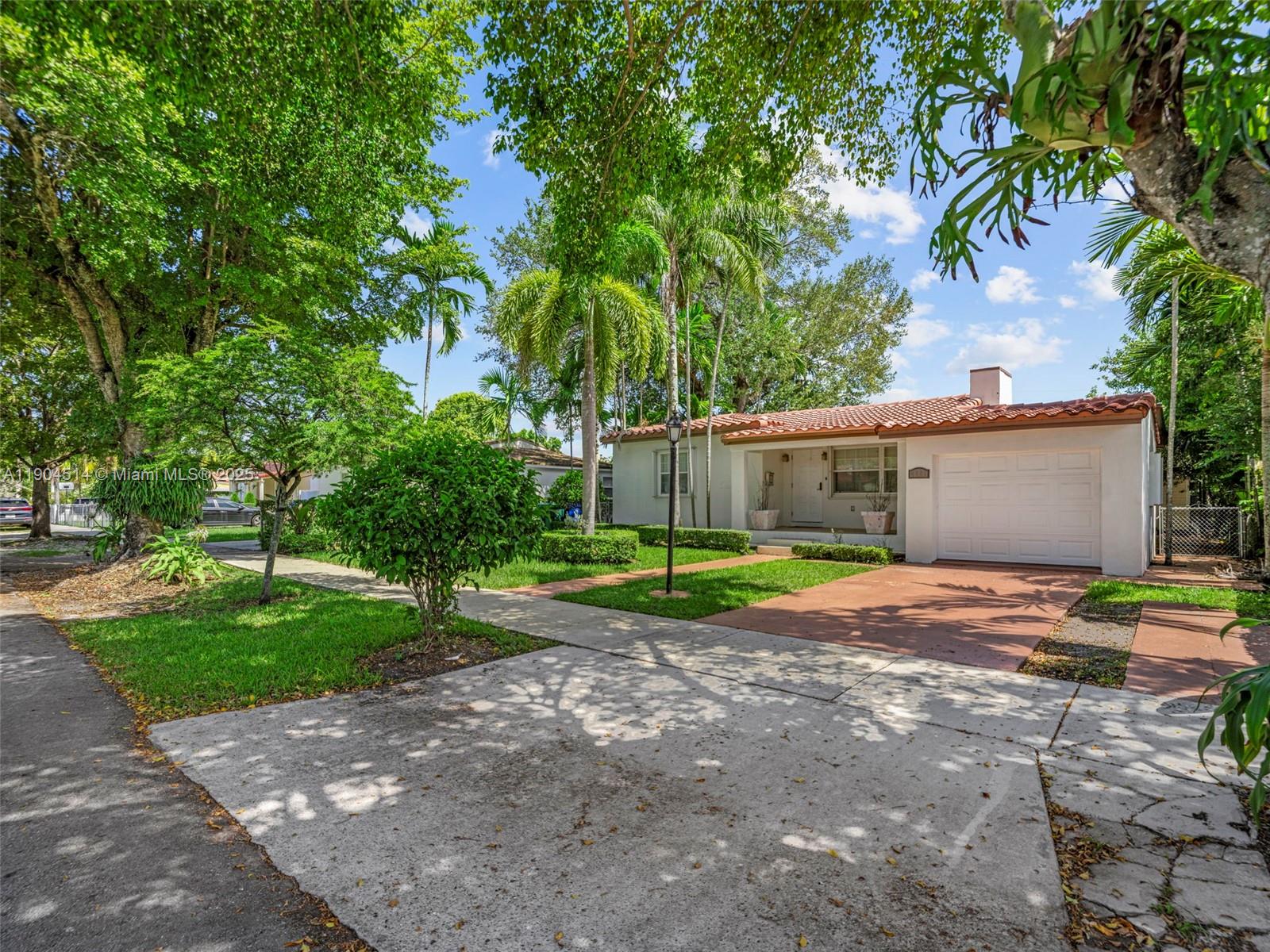 LYNNWOOD NO 2 - Residential Lease