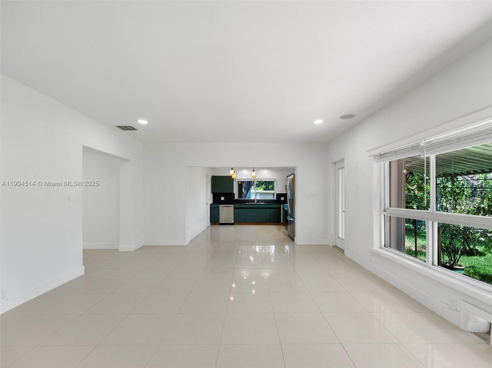 LYNNWOOD NO 2 - Residential Lease