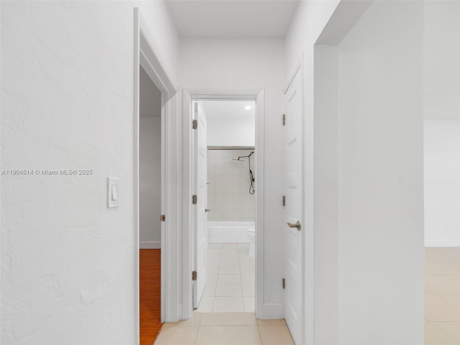 LYNNWOOD NO 2 - Residential Lease