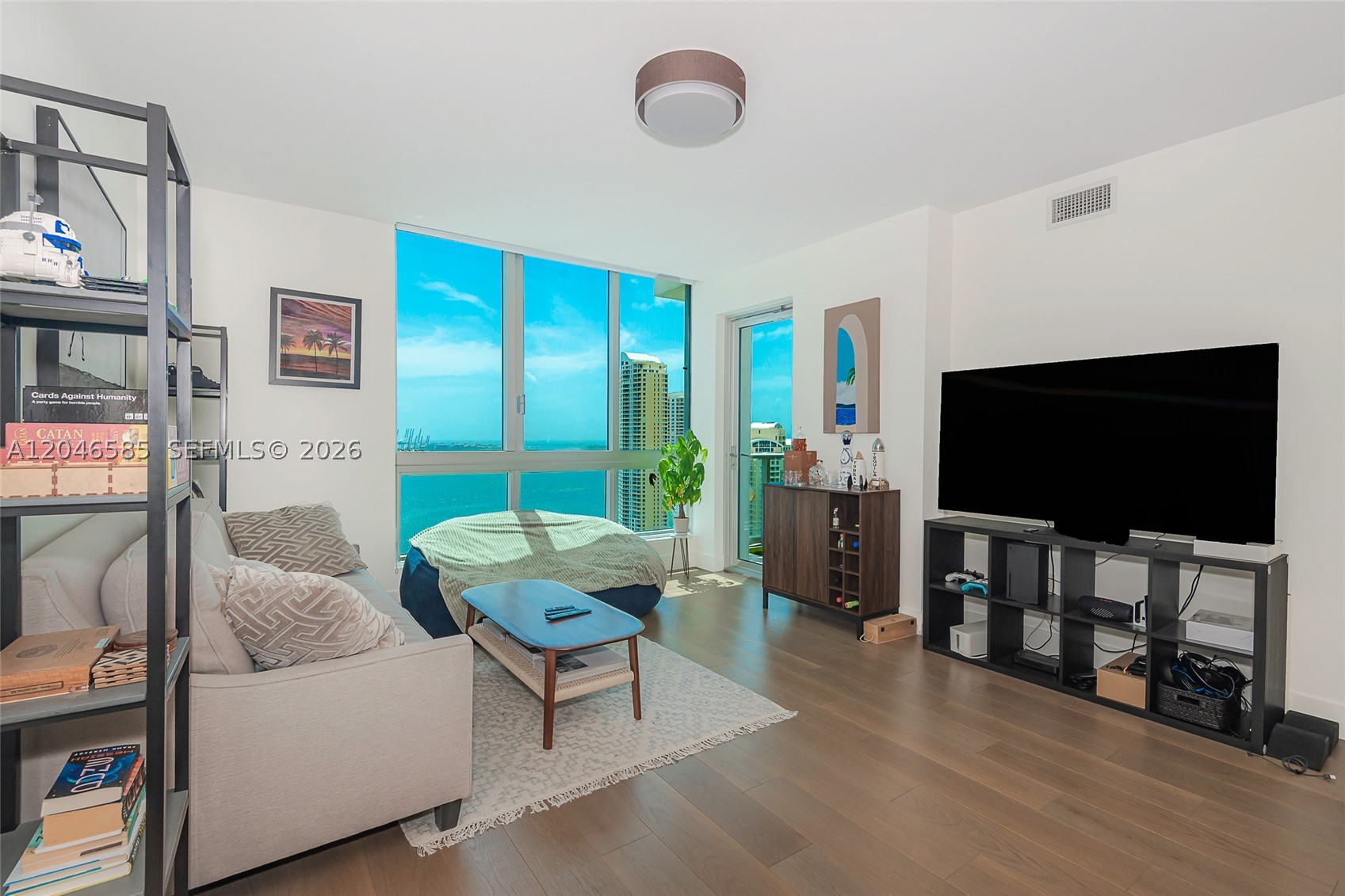 300 S Biscayne Blvd T-2612